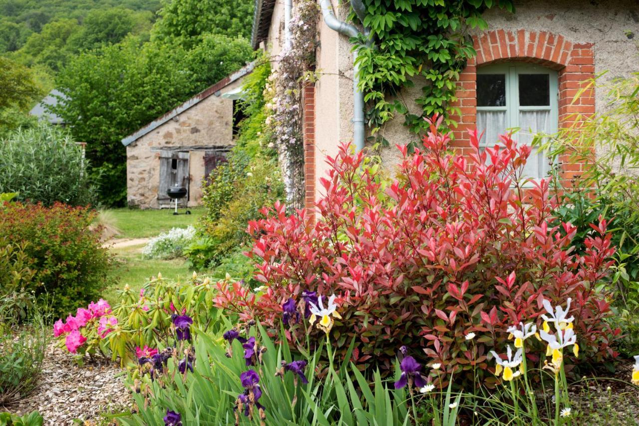 Maison de vacances Les Mésanges, à Ménessaire Exterior foto